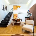 Cia - Duplex In Paris\' Center